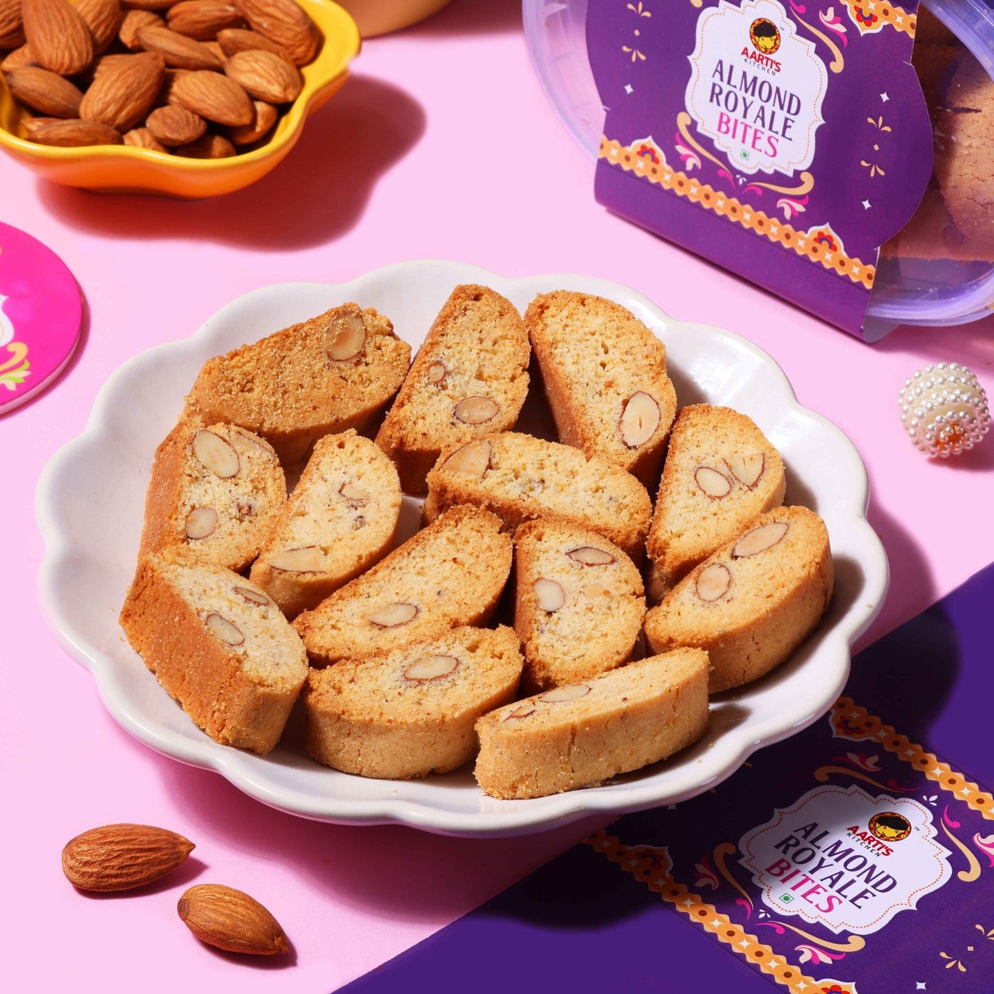ALMOND ROYALE BITES