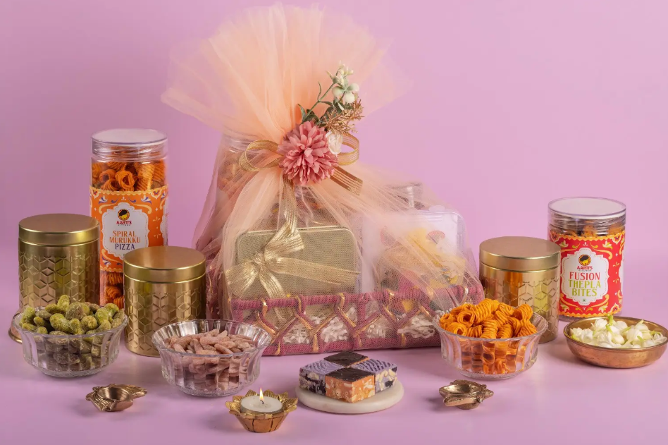 Maroon Tray Diwali Gift Hamper - (AKUD202602)